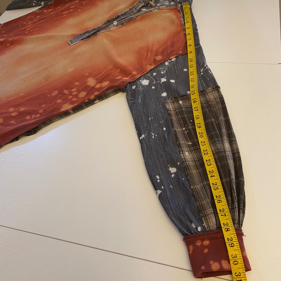 Oli & Hali Long Sleeve Acid Wash Pull On Patched Oversized Tunic Size Medium - Picture 15 of 15